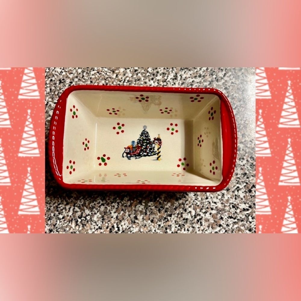 Temptations Mini Loaf Pan Christmas Holiday Motif